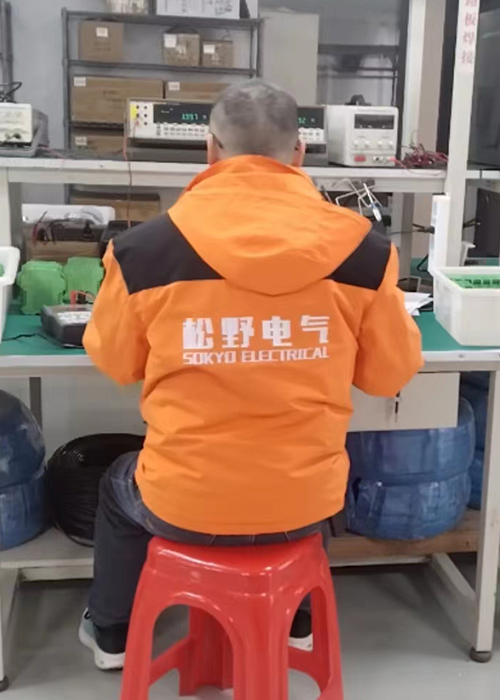 信号隔离变送器-生产一角